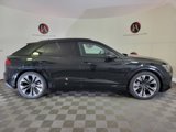 New 2025 Audi Q8 Prestige image 3
