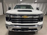 Used 2024 Chevrolet Silverado 2500 LTZ image 2
