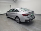 Used 2024 Volkswagen Jetta SE image 3