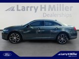 Used 2016 Ford Taurus SHO image 2