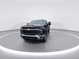 Used 2024 Chevrolet Silverado 2500 LT image 3