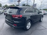 Used 2020 Kia Sorento LX w/ LX I4 Convenience Package image 4