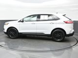 Used 2022 Ford Edge SEL image 3