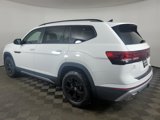 New 2025 Volkswagen Atlas Peak Edition SE image 6