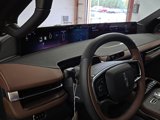 New 2025 Lincoln Navigator Reserve image 5