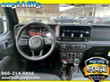 New 2025 Jeep Wrangler Unlimited Rubicon w/ Technology Group image 4