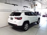 Used 2024 Jeep Compass Latitude image 3