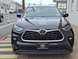 Certified 2023 Toyota Highlander L image 2