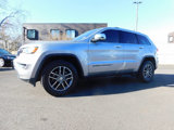 Used 2018 Jeep Grand Cherokee Limited w/ Trailer Tow Group IV image 4