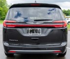 New 2026 Chrysler Pacifica Select image 6