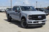 New 2025 Ford F250 Platinum image 3