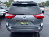 Used 2017 Toyota Sienna Limited Premium image 5