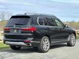 Used 2022 BMW X7 xDrive40i w/ Parking Assistance Package image 4