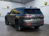 Used 2024 Jeep Grand Cherokee L Laredo image 3