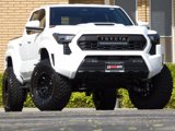 Used 2025 Toyota Tacoma TRD Sport image 3