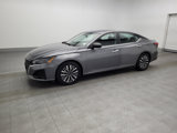 Used 2024 Nissan Altima 2.5 SV image 2