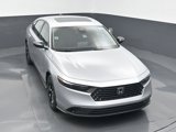 New 2025 Honda Accord SE image 3