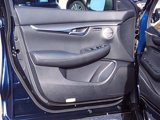 New 2025 INFINITI QX50 Luxe image 4