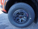 New 2025 Nissan Frontier PRO-4X w/ Pro Convenience Package image 3