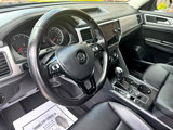 Used 2018 Volkswagen Atlas SE image 3