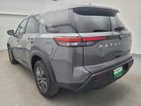 Used 2023 Nissan Pathfinder S image 5