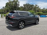 New 2025 Mitsubishi Outlander AWD image 3