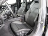 Used 2025 Porsche Panamera image 4