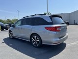 Used 2018 Honda Odyssey Elite image 3