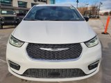 New 2025 Chrysler Pacifica Select image 5