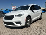 New 2025 Chrysler Pacifica Select image 2