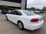 Used 2013 Volkswagen Passat 2.5 S image 5