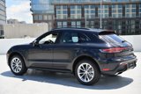 Used 2025 Porsche Macan image 3