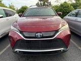 Used 2023 Toyota Venza XLE image 2