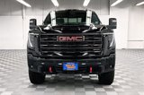 Used 2025 GMC Sierra 2500 AT4X image 3