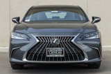 New 2025 Lexus ES 300h w/ Luxury Package image 2