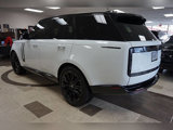 Used 2023 Land Rover Range Rover SE image 4