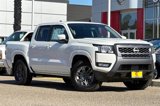 New 2025 Nissan Frontier SV w/ SV Convenience Package image 2