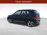 Used 2024 Hyundai Venue SEL image 4
