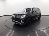 Used 2024 Volkswagen Atlas Peak Edition SEL image 4