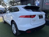 Used 2019 Jaguar F-PACE Prestige image 4