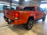 Used 2017 Toyota Tacoma 4x4 Double Cab image 3