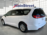 New 2025 Chrysler Pacifica Select image 4