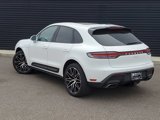 Used 2025 Porsche Macan image 3