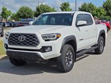 Used 2023 Toyota Tacoma TRD Off-Road image 2
