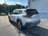 Used 2022 Nissan Rogue SV image 5