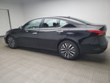 Used 2023 Nissan Altima 2.5 SV image 3