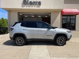 Used 2024 Jeep Compass Trailhawk w/ Trailhawk Elite Group image 4