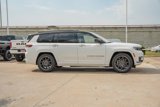 New 2025 Jeep Grand Cherokee L Summit image 5