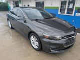 Used 2017 Chevrolet Malibu LT image 2