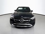 Used 2025 Mercedes-Benz GLC 300 4MATIC image 2